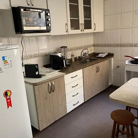 Apartamento à 500m da praia-3